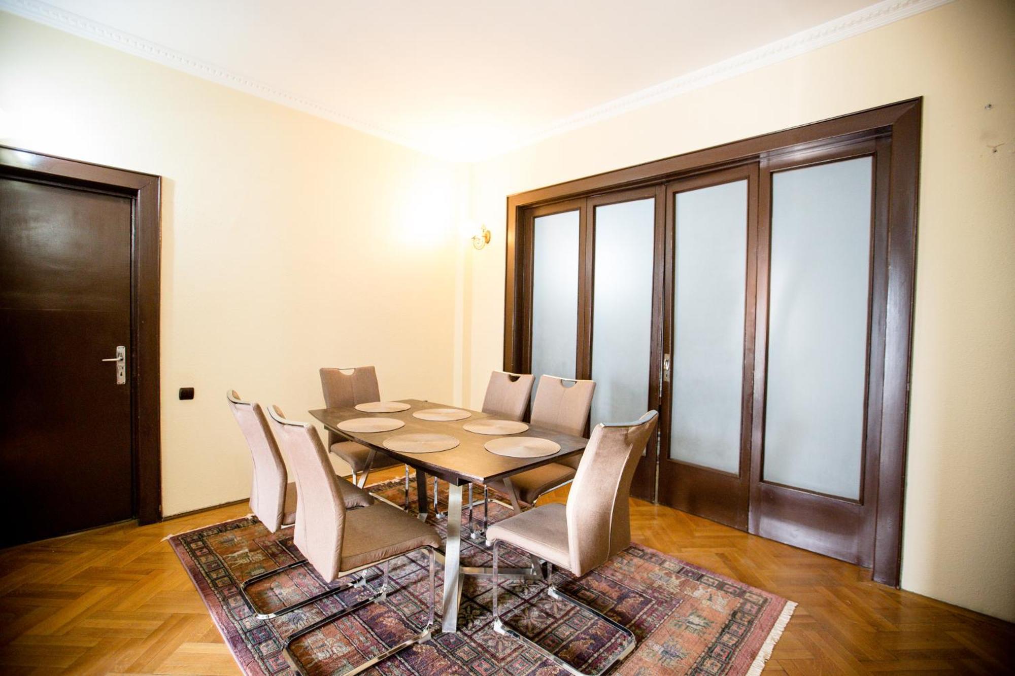 Spacious View With Balcony Bucarest